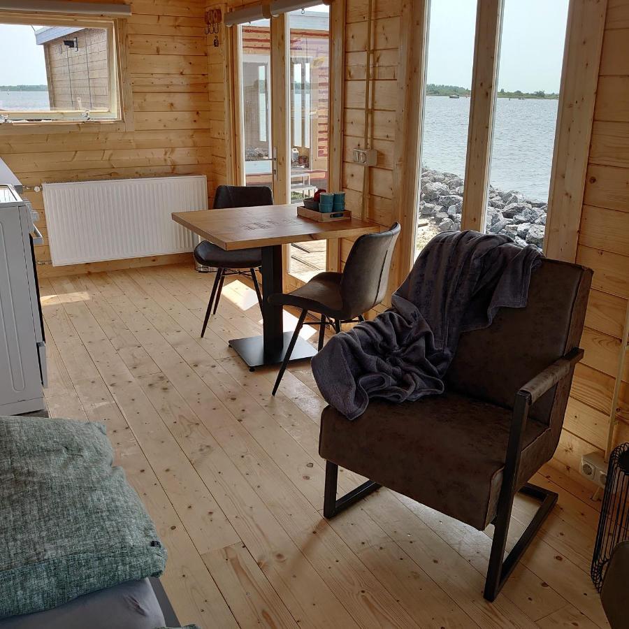 Waterhuisjes Op De Pier Van Lauwersmeerplezier! Лауверсог Екстериор снимка